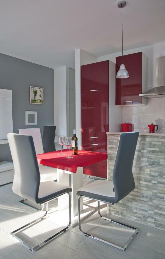 רוביני Apartment Stefania מראה חיצוני תמונה